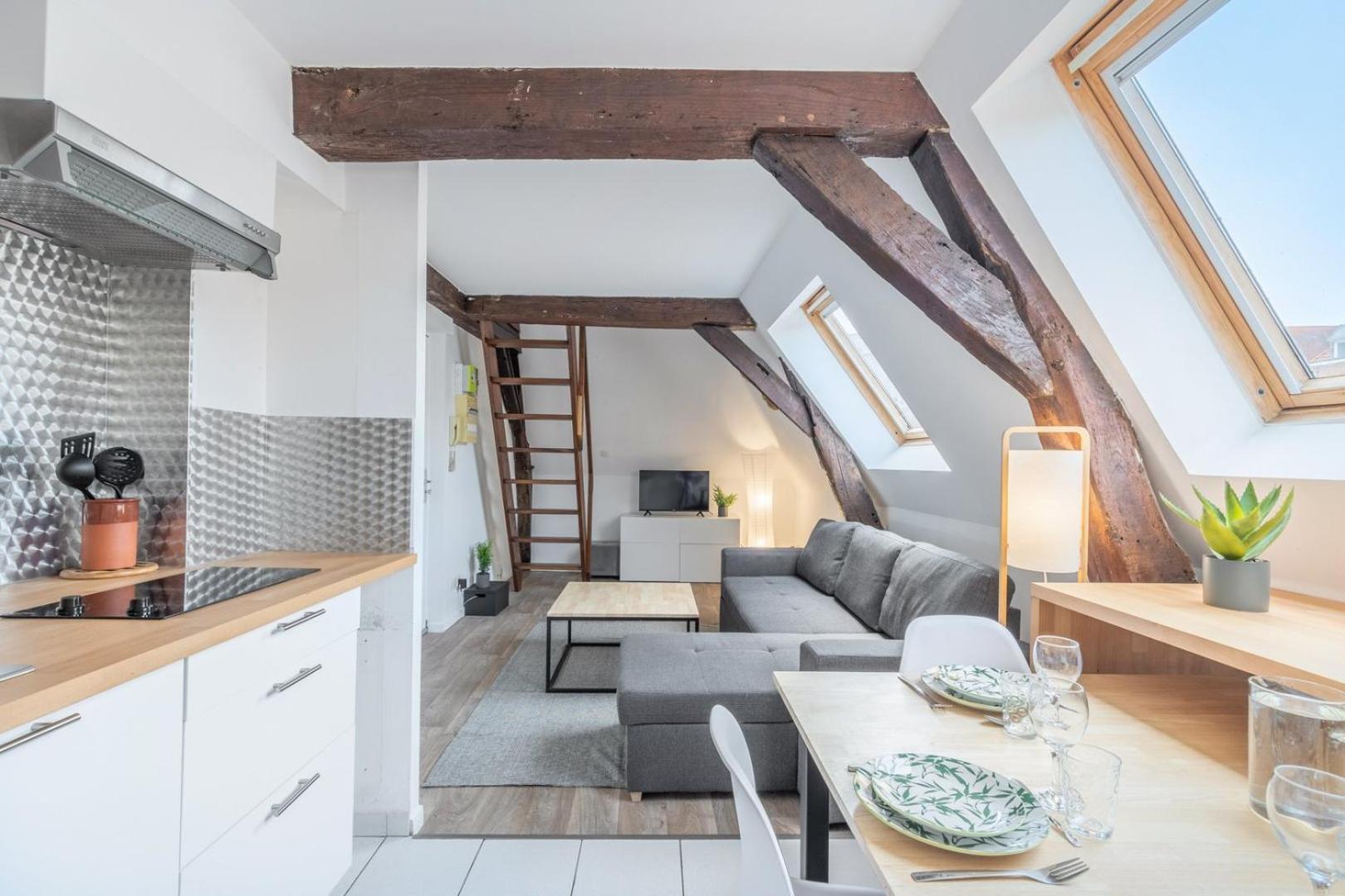 Duplex Next To Grand Place Lille Exterior photo